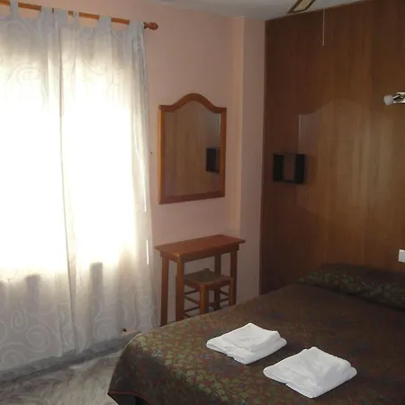 Cristina Guest house *